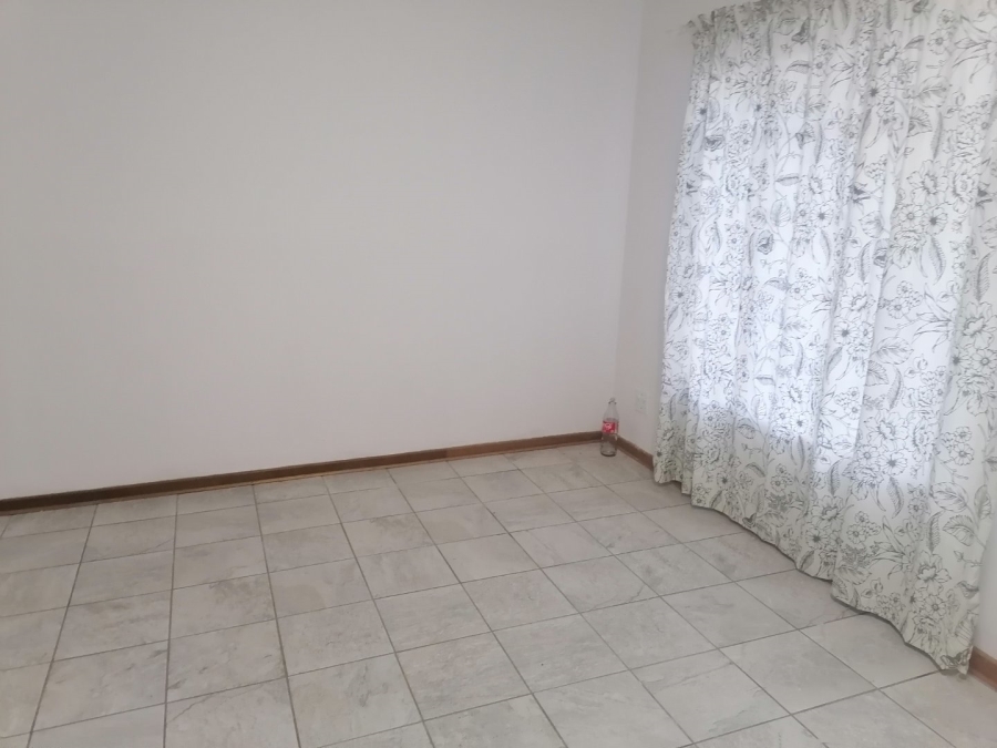 1 Bedroom Property for Sale in Willows Free State